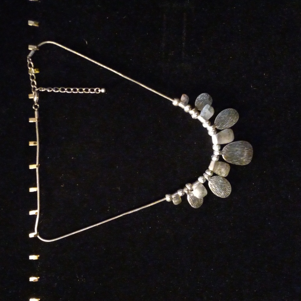 Christopher & Banks bib pendant necklace. The Chain is a18+2" snake chain.